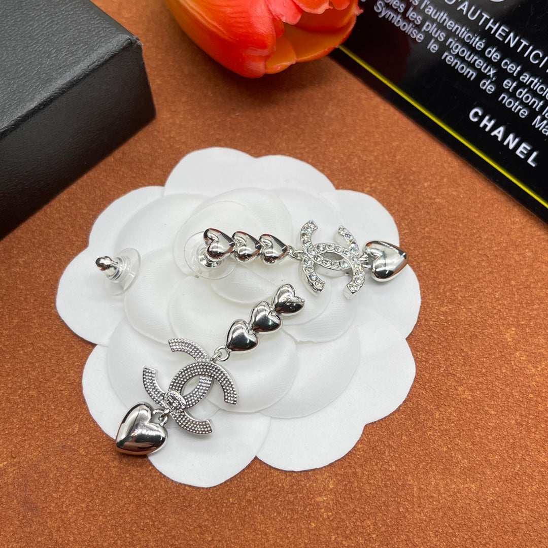 Chanel style earrings - product photo 4