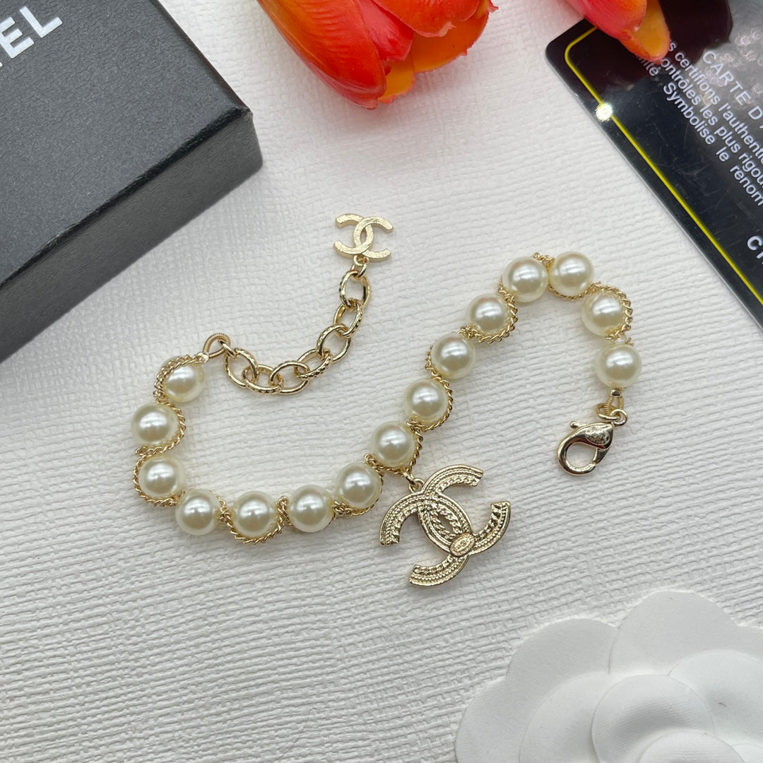 Chanel style bracelets - product photo 5