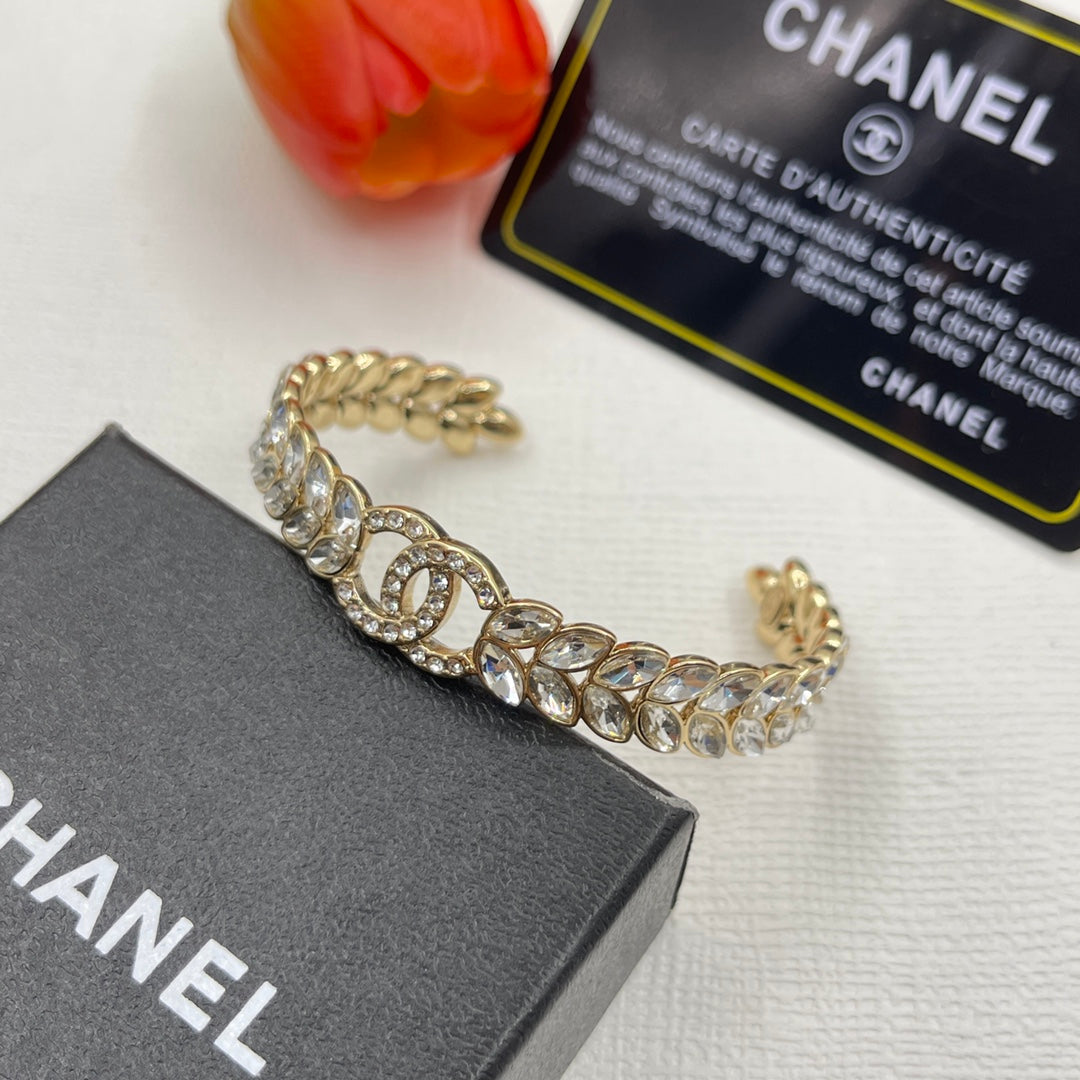 Chanel style bracelets - product photo 4
