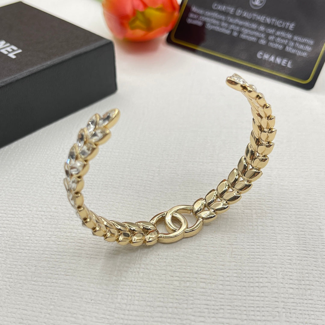 Chanel style bracelets - product photo 5