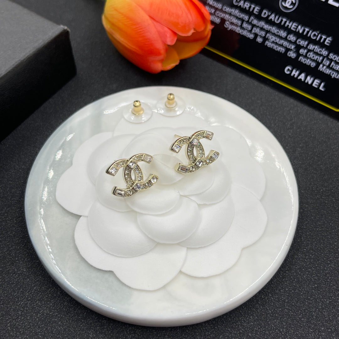 Chanel style rings - product photo 3