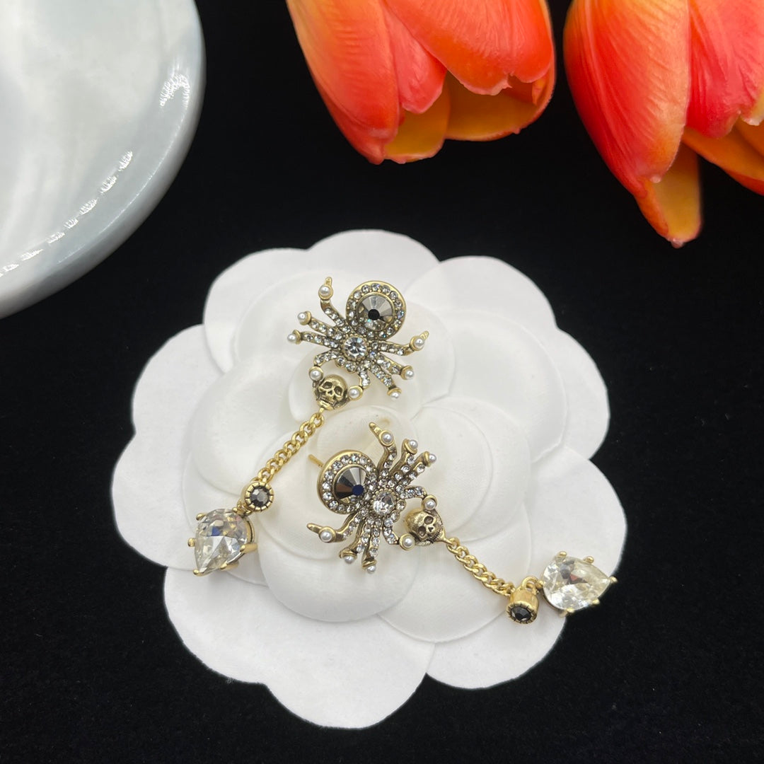 Alexander McQueen Bee Crystal Drop earrings in Gold Tone, detail view 11