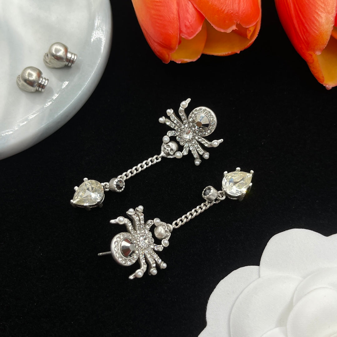 Alexander McQueen Bee Crystal Drop earrings in Silver Tone, detail view 4