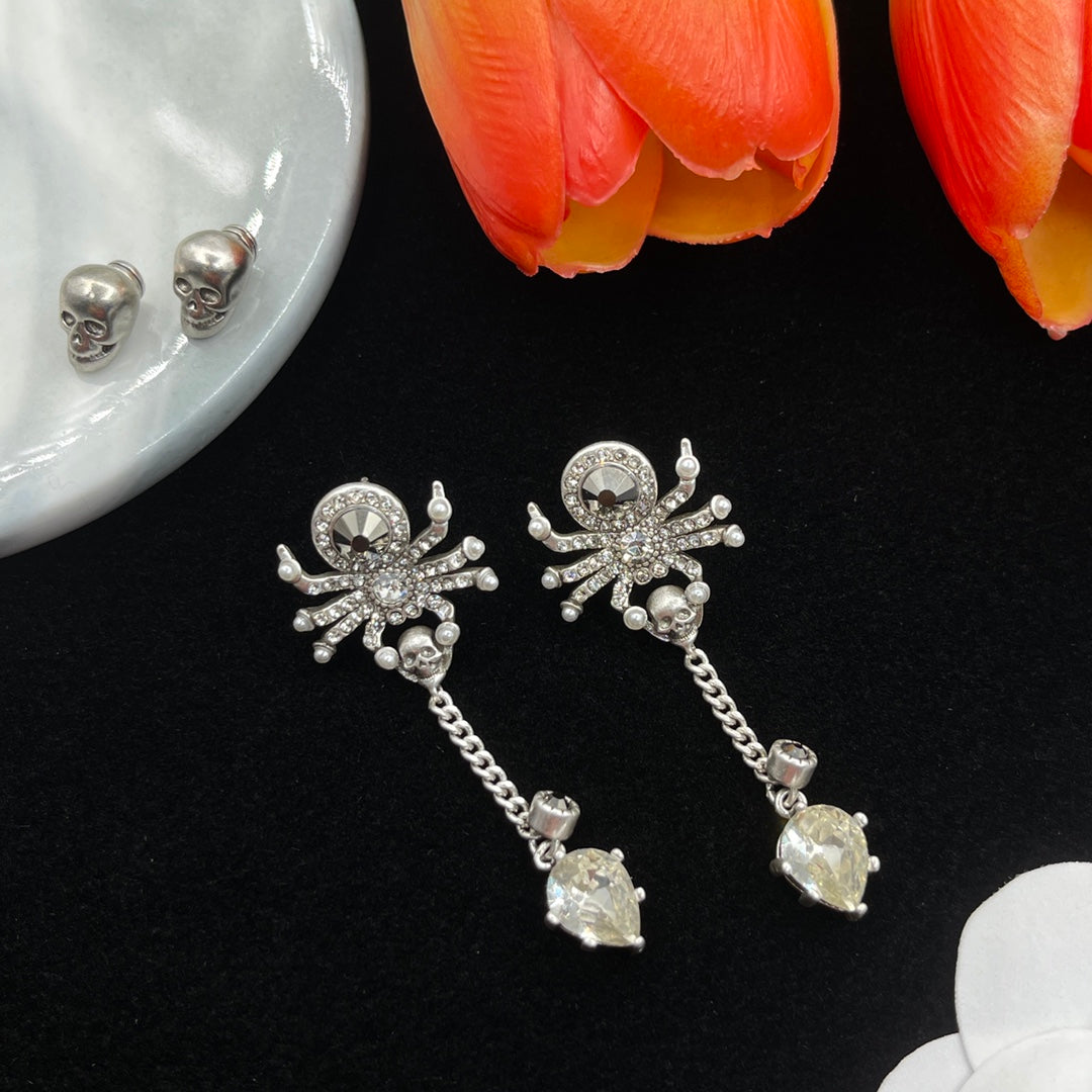 Alexander McQueen Bee Crystal Drop earrings in Silver Tone, detail view 2