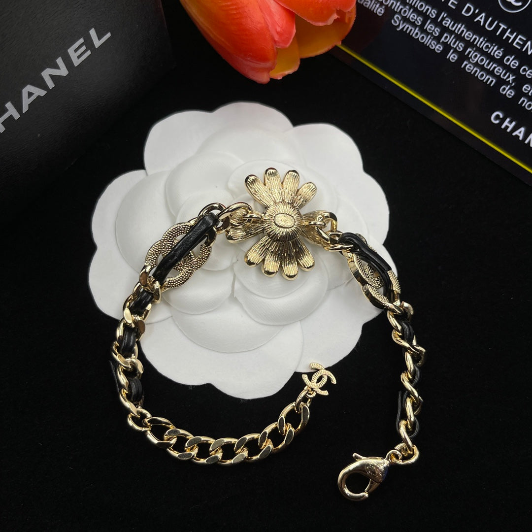 Chanel style bracelets - product photo 6