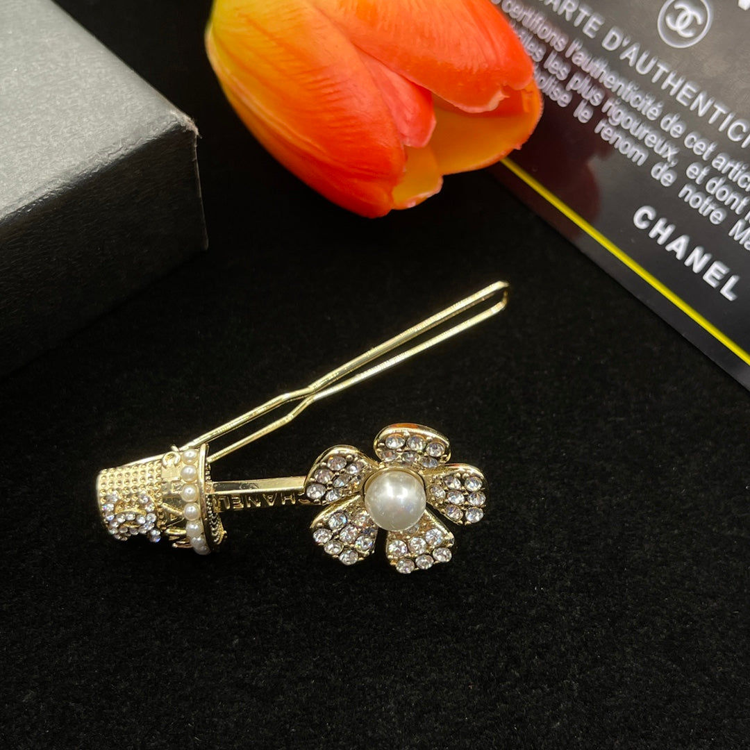 Chanel style hair clips - product photo 4