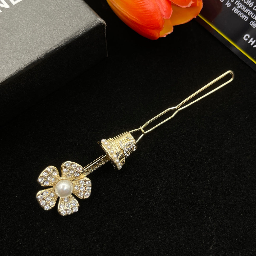 Chanel style hair clips - product photo 3