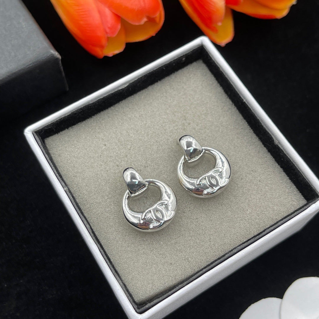 Chanel style earrings - product photo 2