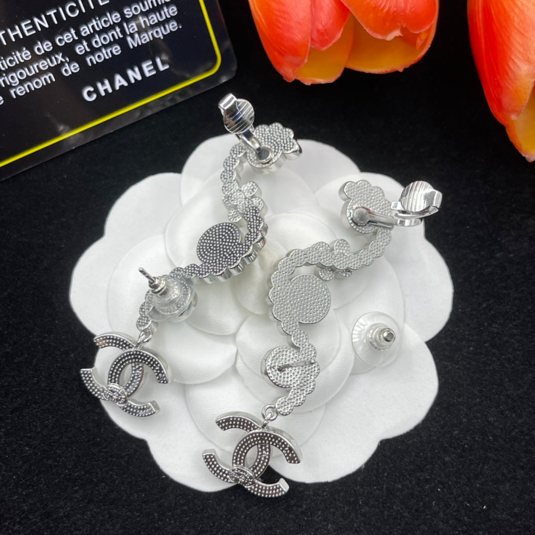 Chanel style earrings - product photo 6