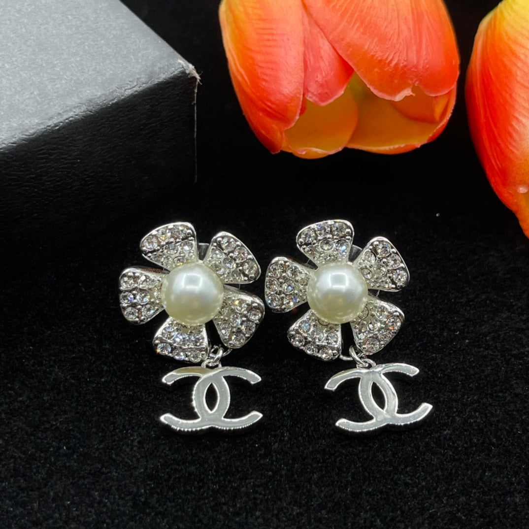 Chanel style earrings - product photo 1