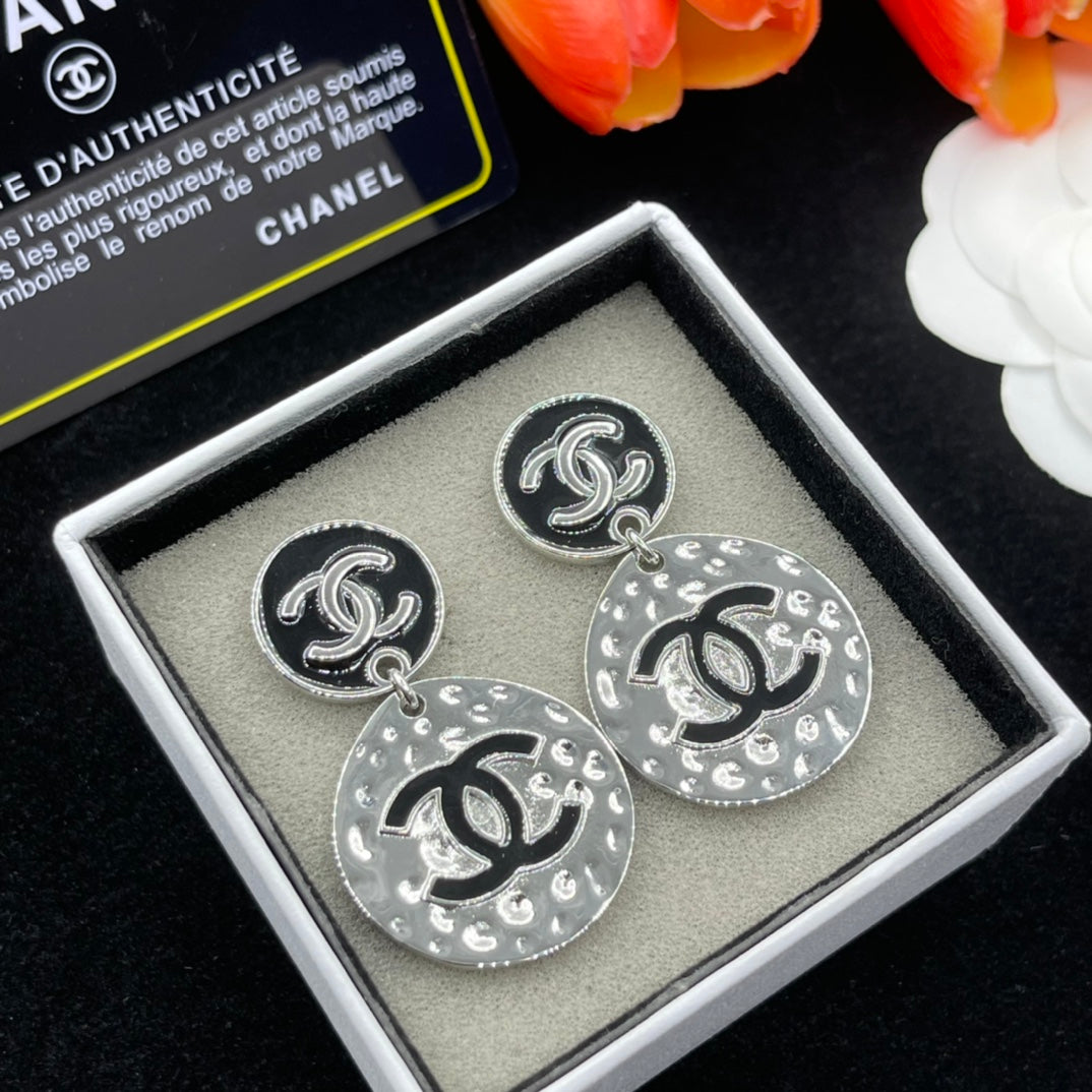 Chanel style earrings - product photo 2