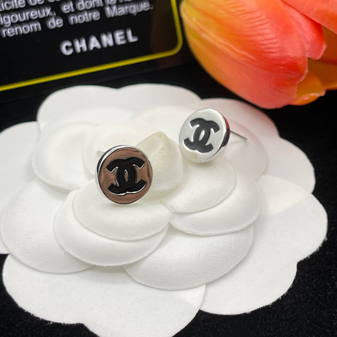 Chanel style earrings - product photo 1