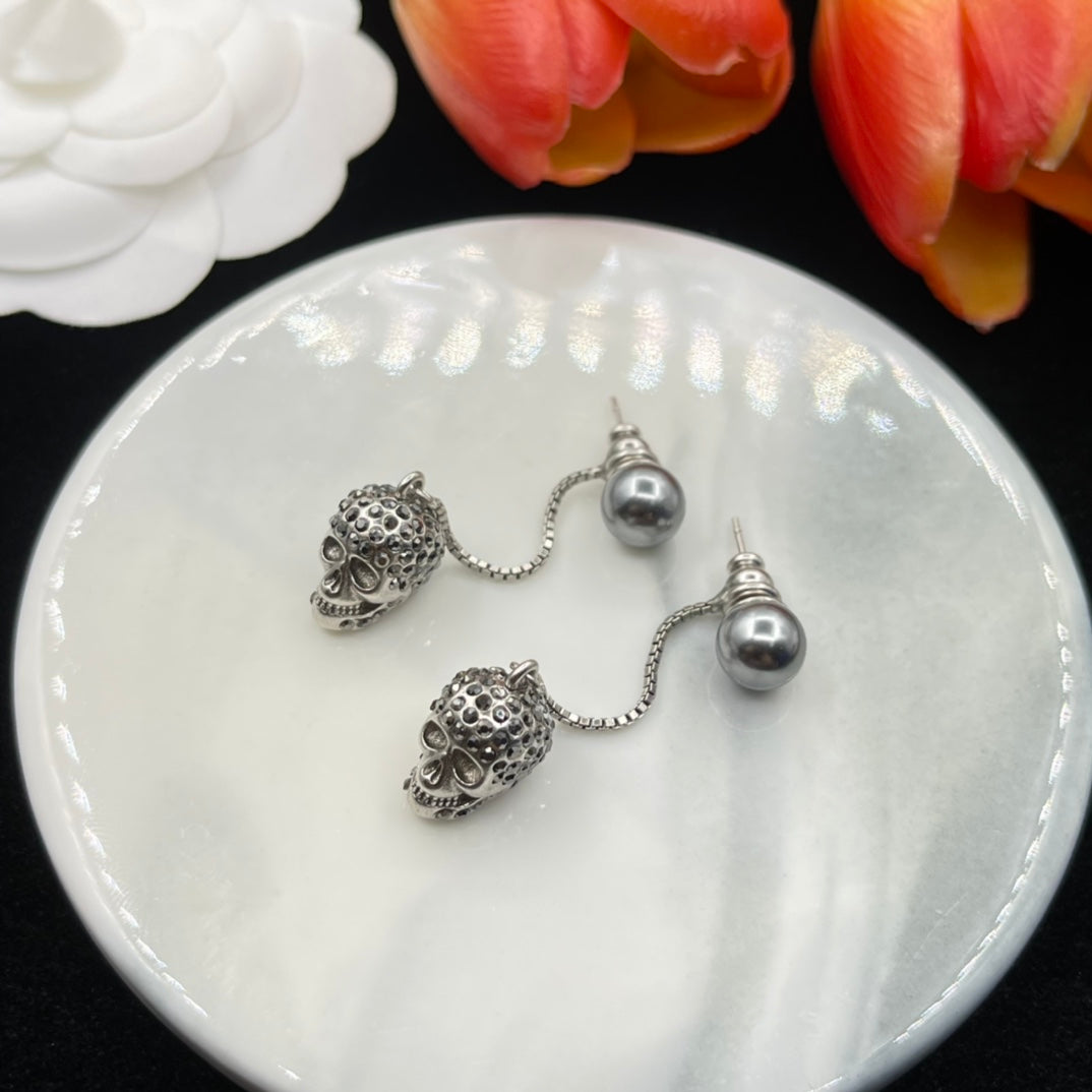 Alexander McQueen Crystal Ball Chain Drop earrings in Silver Tone, detail view 3