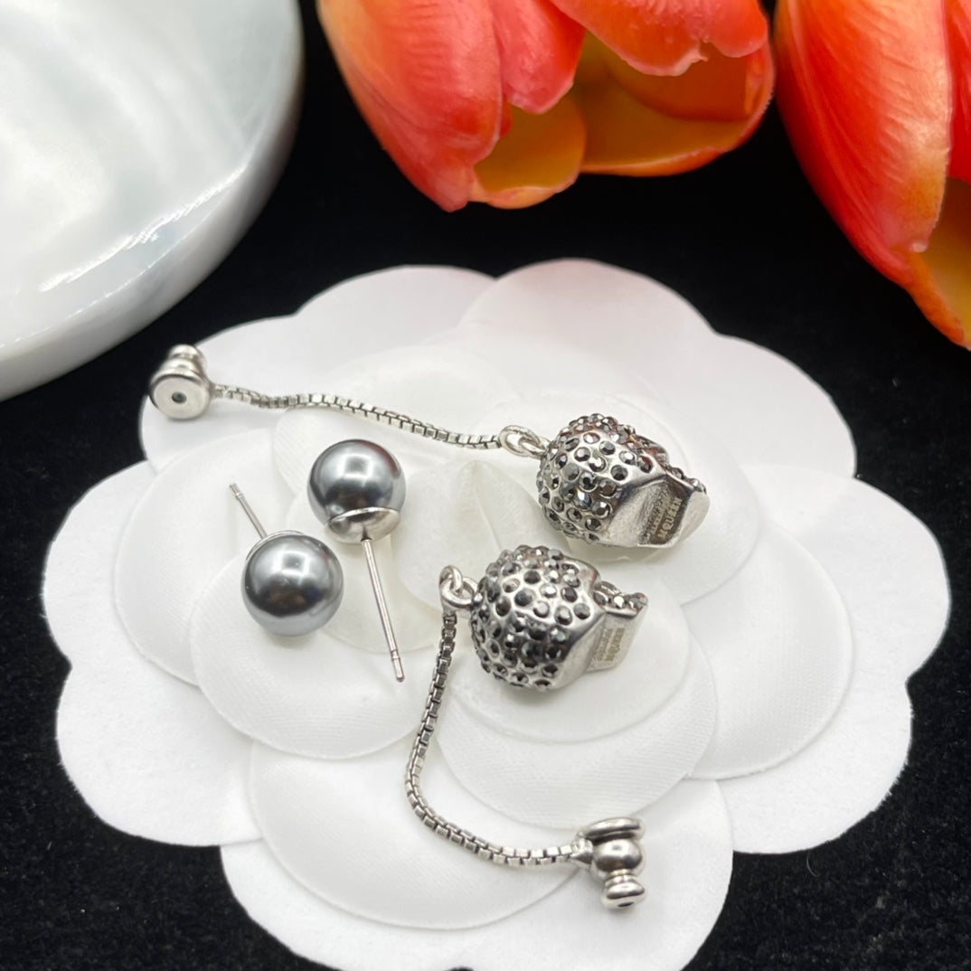 Alexander McQueen Crystal Ball Chain Drop earrings in Silver Tone, detail view 6