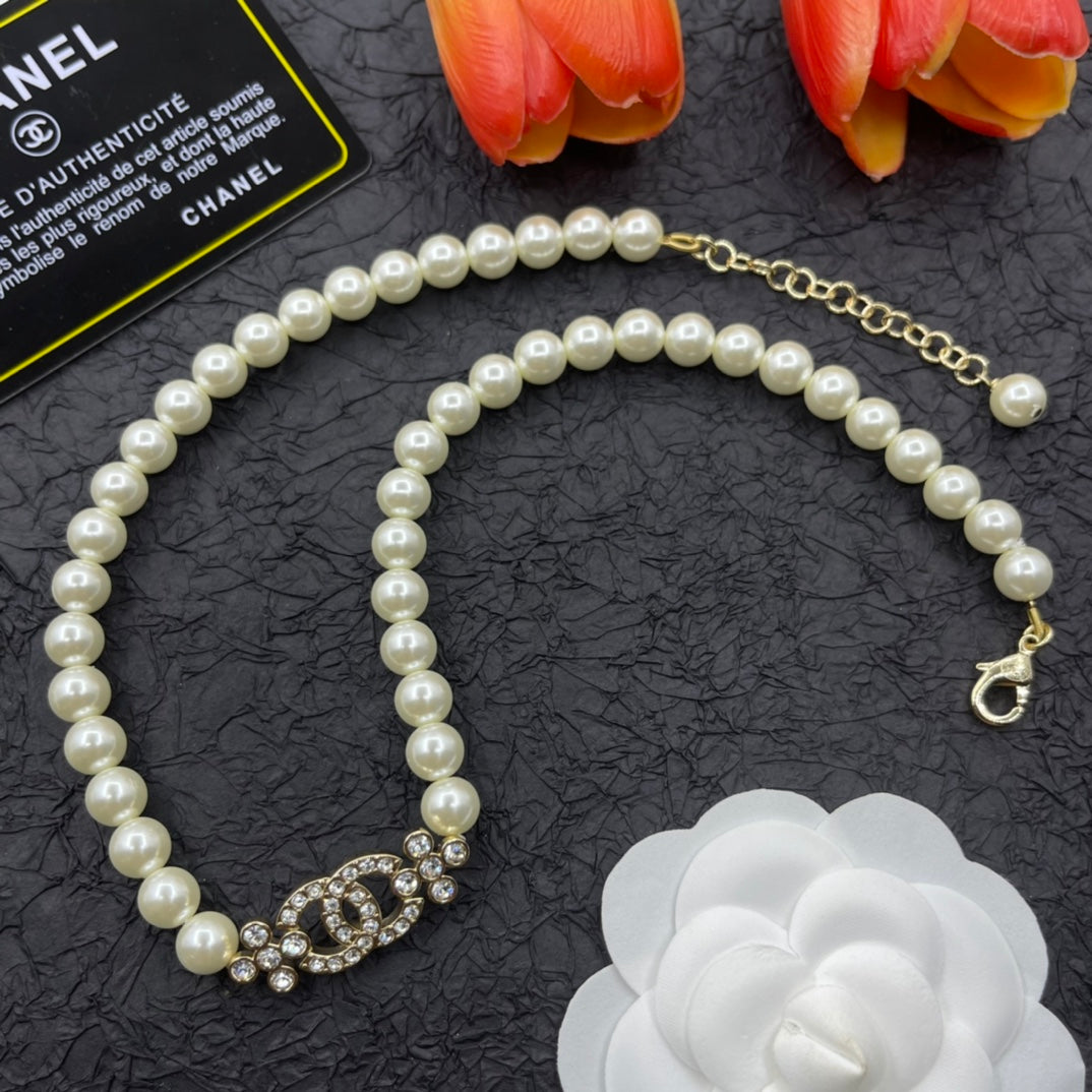 Chanel style bracelets - product photo 5