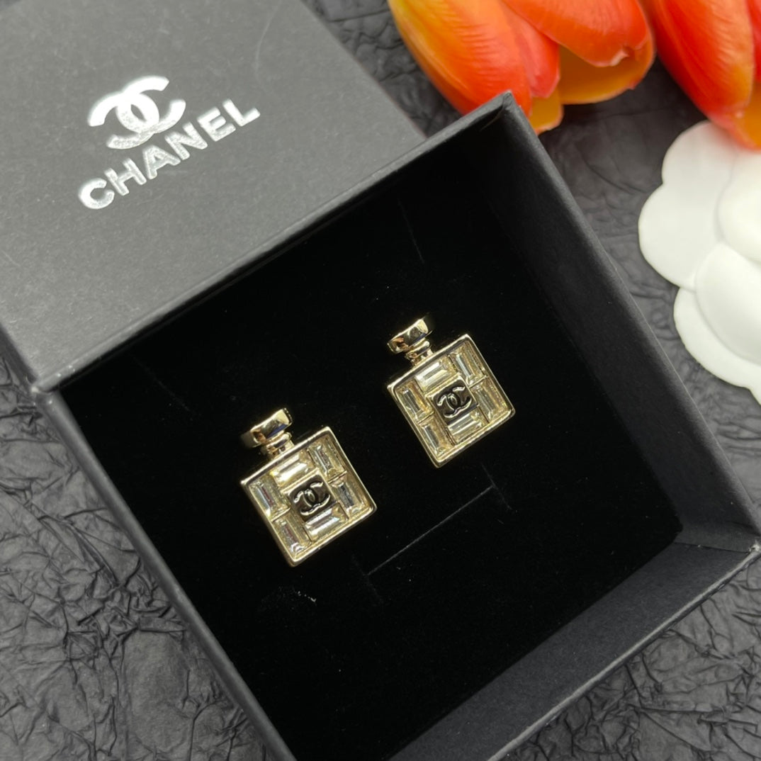 Chanel style earrings - product photo 2