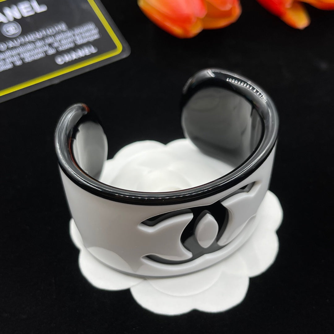 Chanel style bracelets - product photo 4