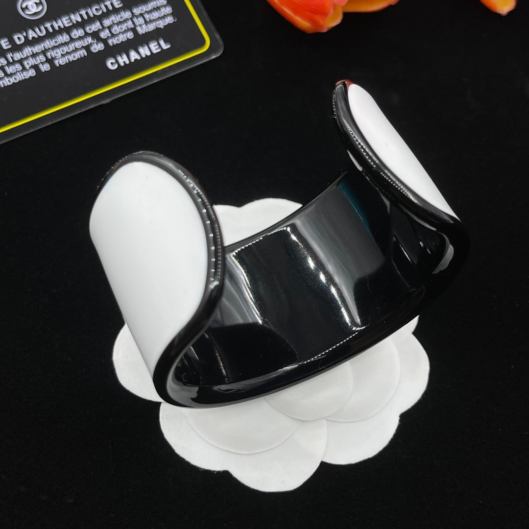 Chanel style bracelets - product photo 5
