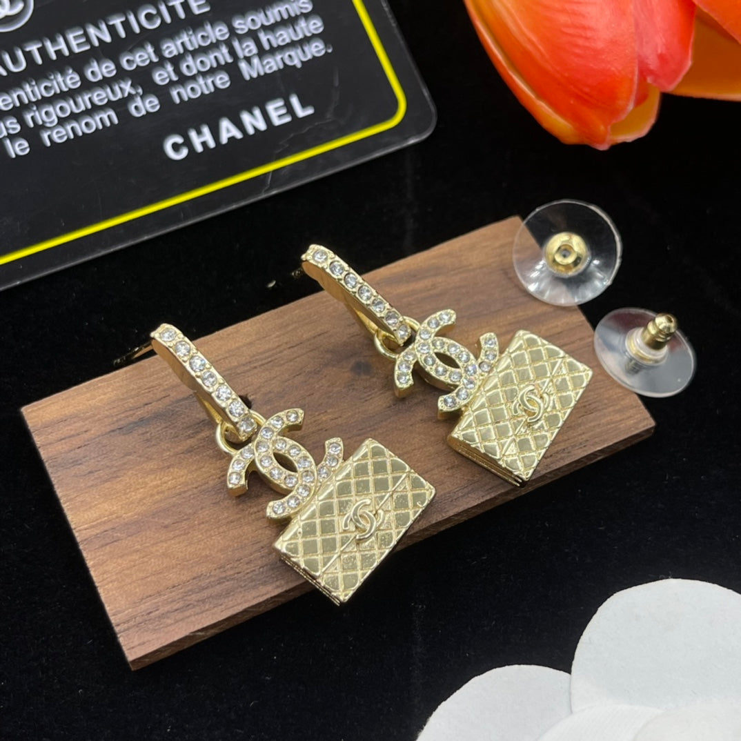 Chanel style earrings - product photo 4