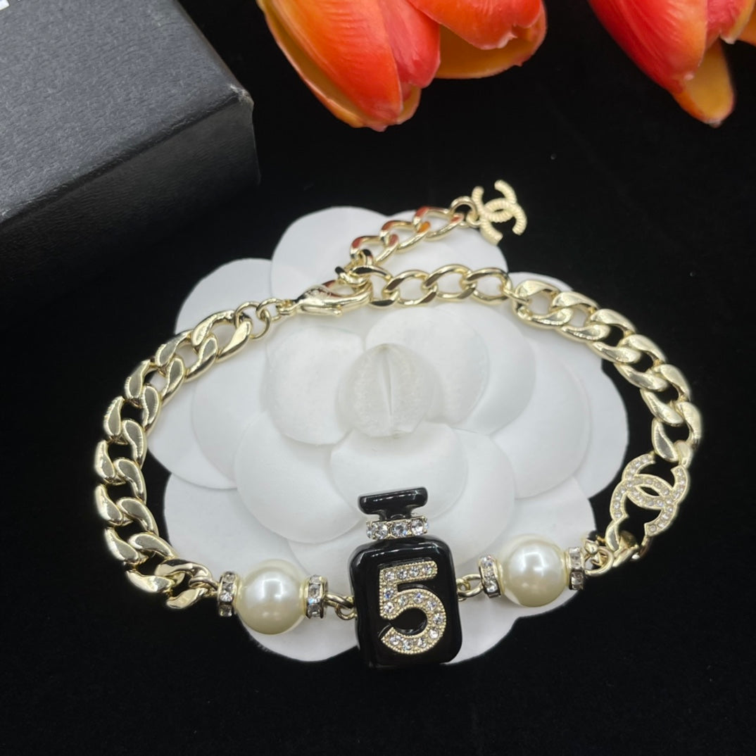 Chanel style bracelets - product photo 4