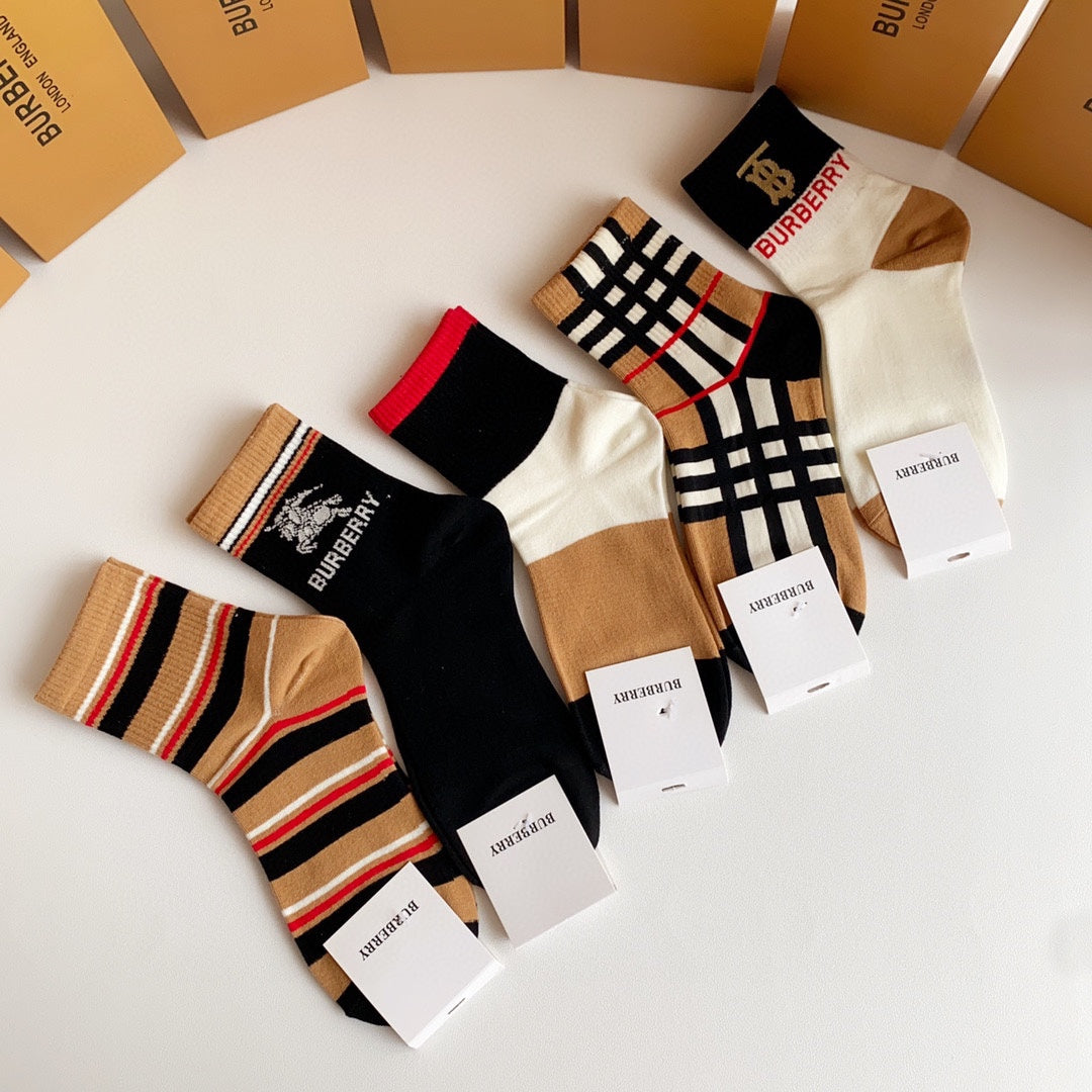 Burberry Earthy Black White Check Cuff Mix Crew Socks, image 3
