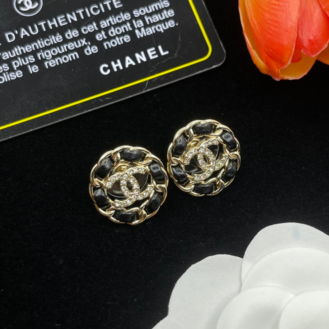 Chanel style earrings - product photo 2