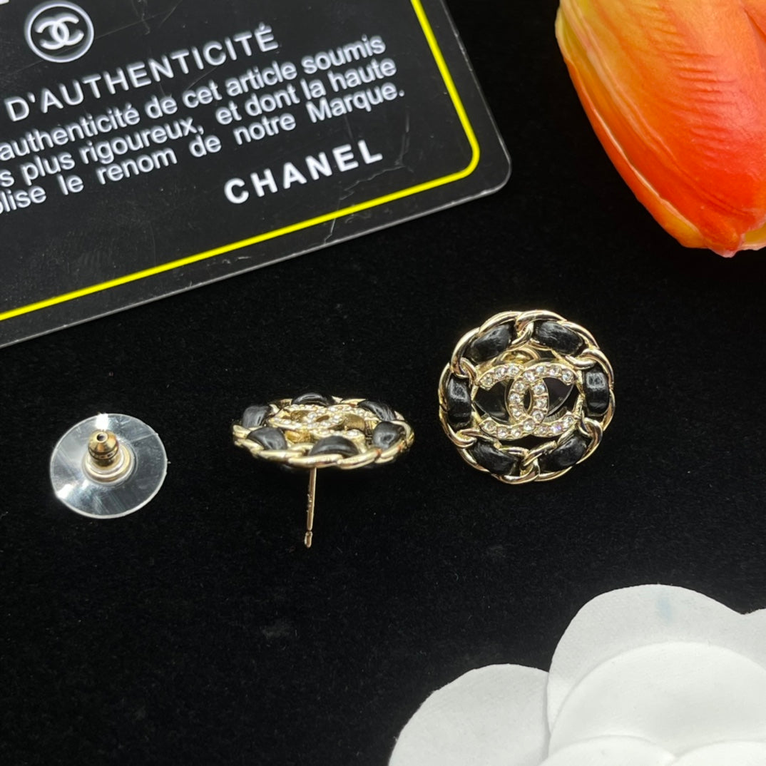 Chanel style earrings - product photo 4