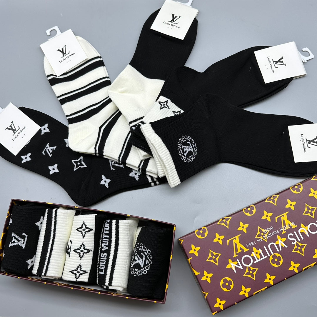 Louis Vuitton Brown Pattern Black White Letter Mix Crew Socks, image 3