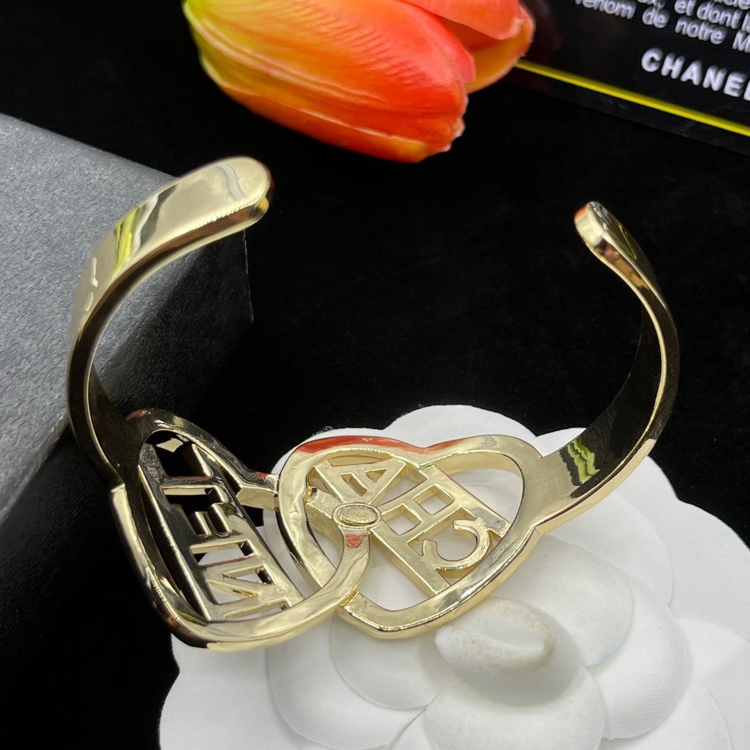 Chanel style bracelets - product photo 5