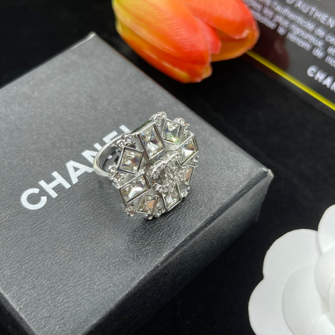 Chanel style rings - product photo 3