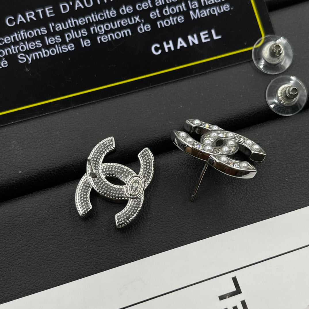 Chanel style earrings - product photo 5