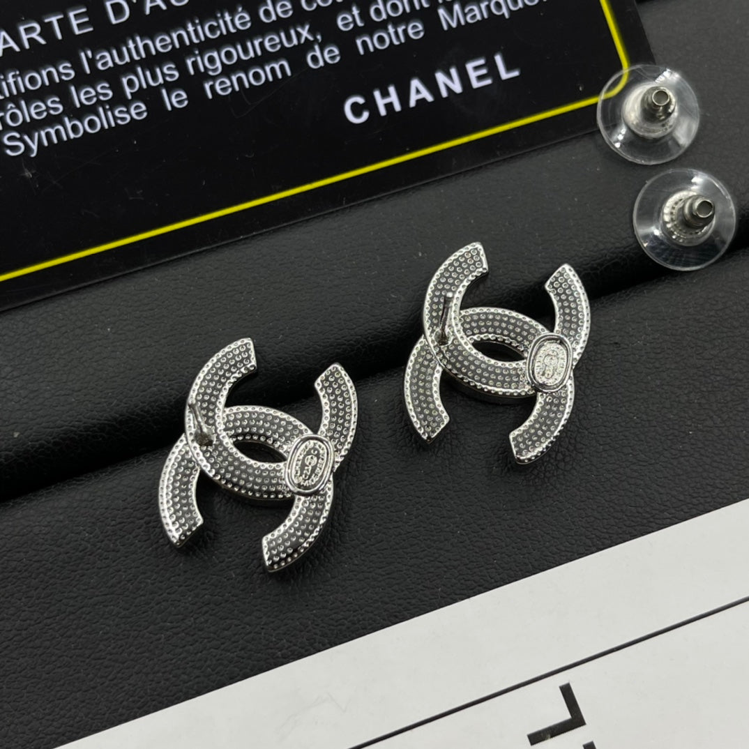 Chanel style earrings - product photo 6