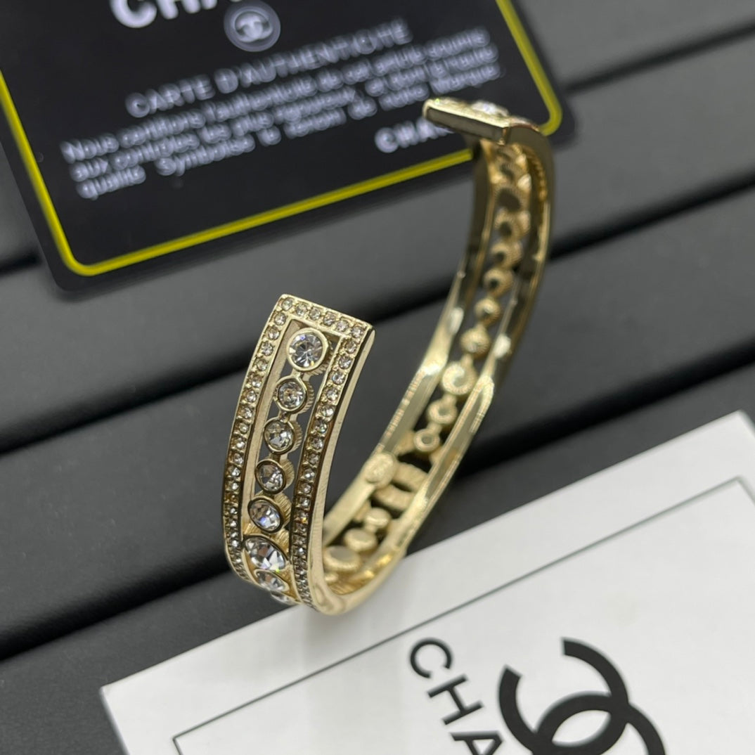 Chanel style bracelets - product photo 5