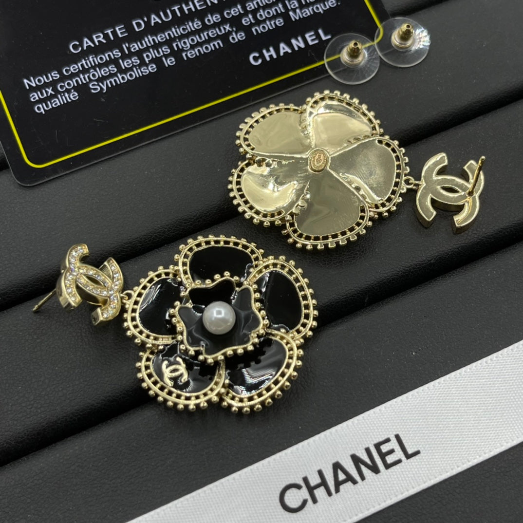 Chanel style earrings - product photo 5