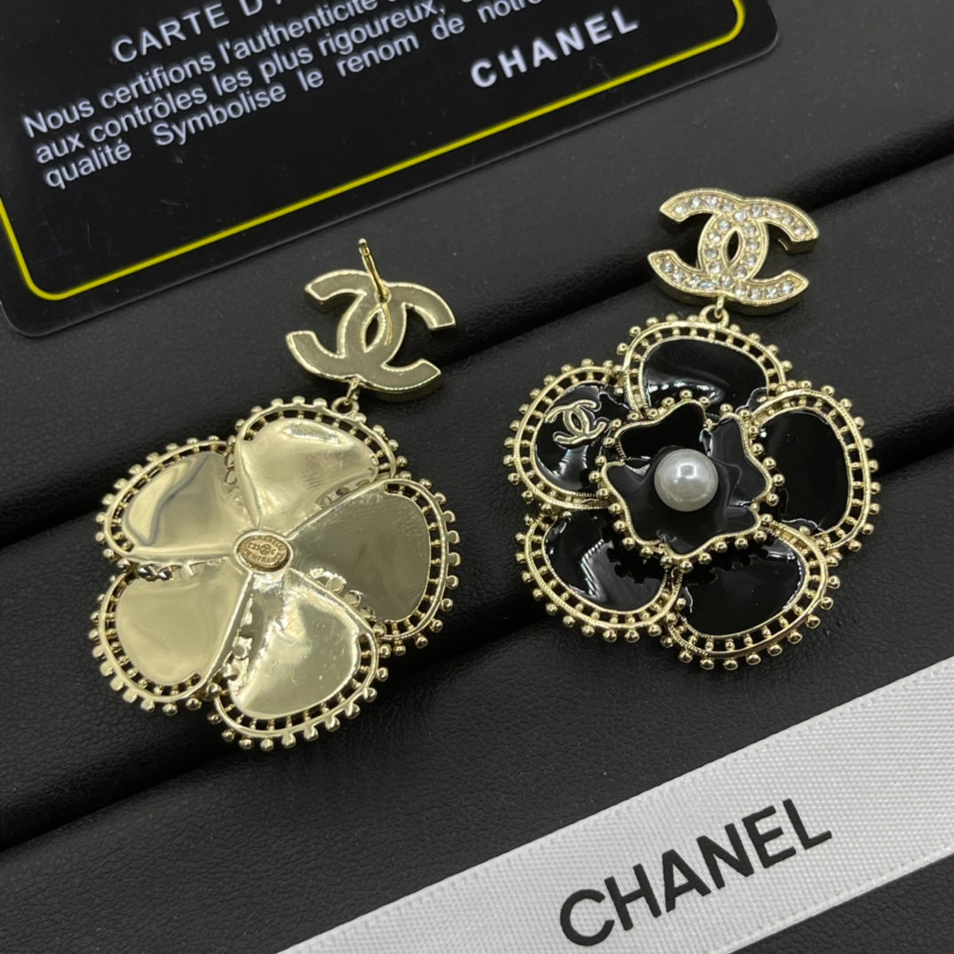 Chanel style earrings - product photo 4