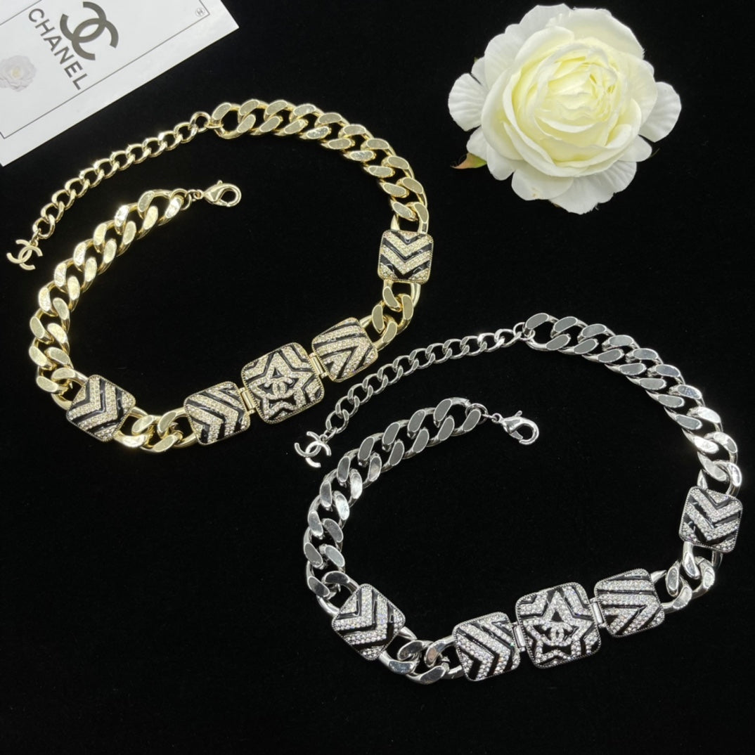 Chanel style necklaces - product photo 7
