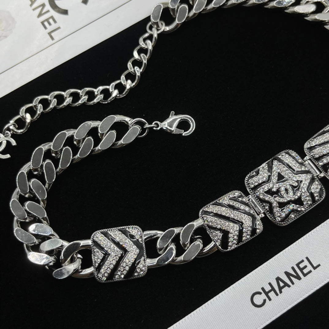 Chanel style necklaces - product photo 4