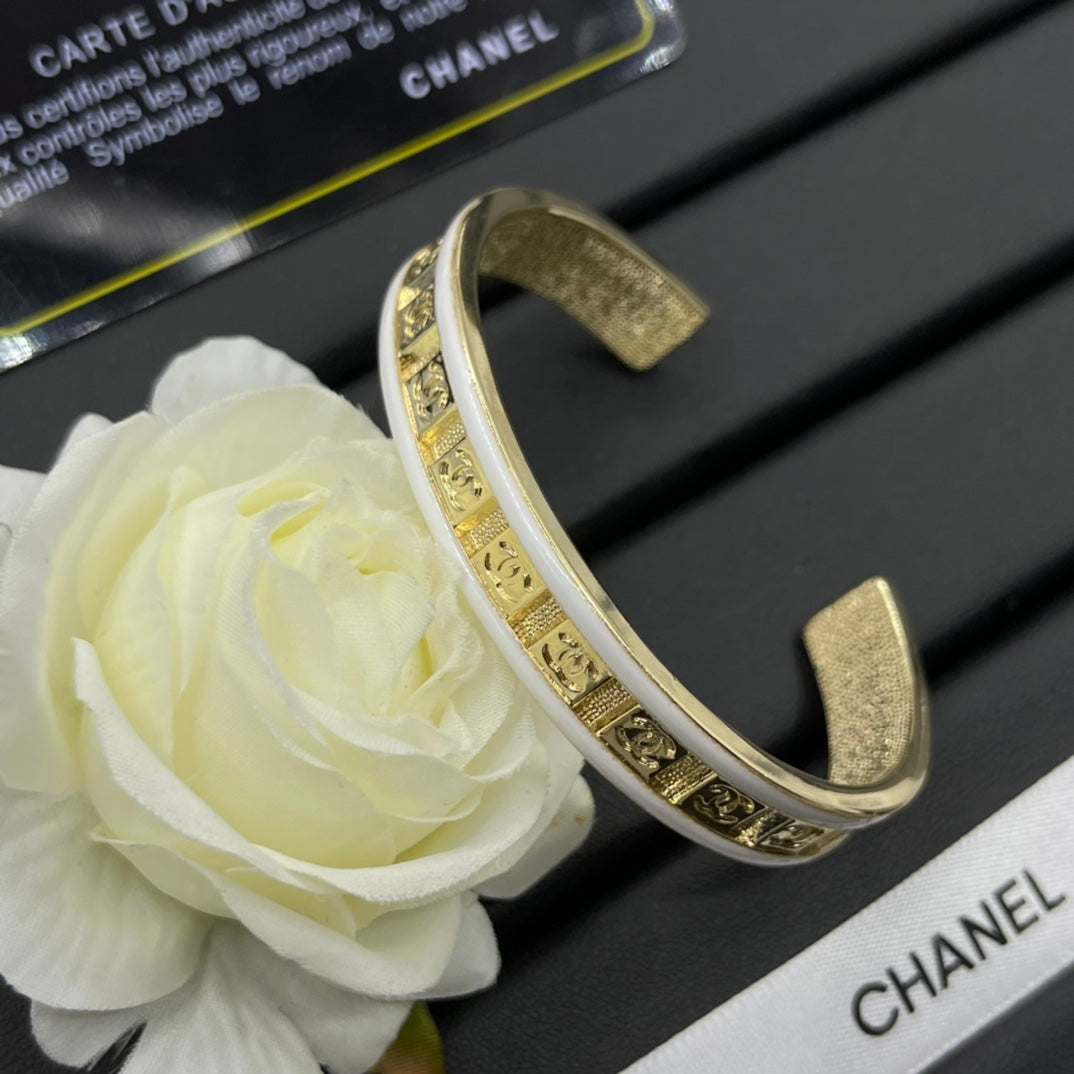 Chanel style bracelets - product photo 4