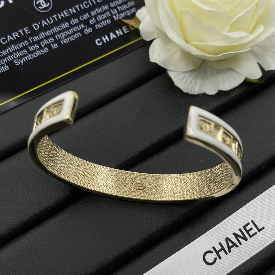 Chanel style bracelets - product photo 5