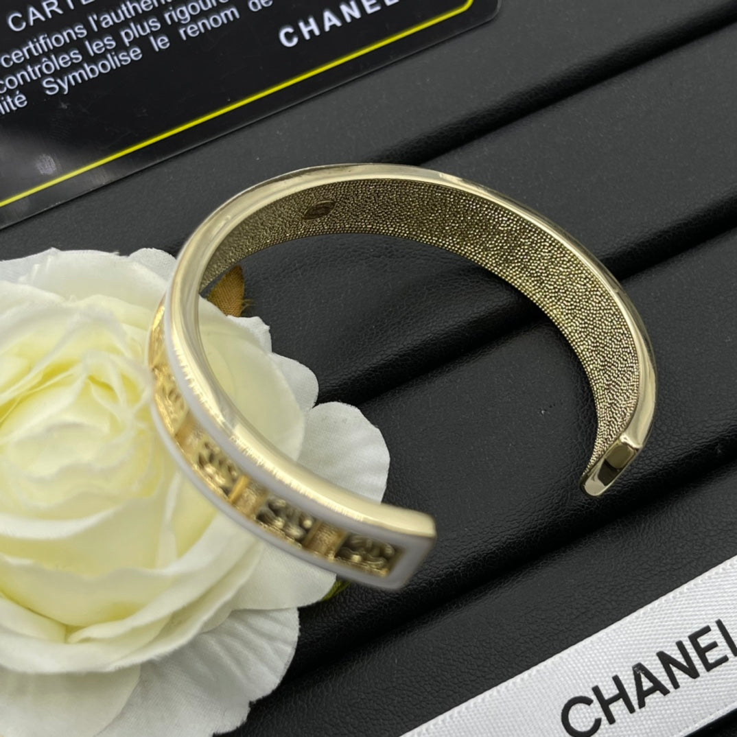 Chanel style bracelets - product photo 6