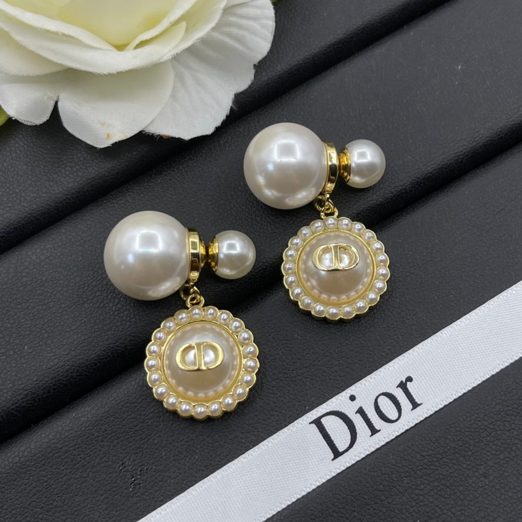 Chanel style bracelets - product photo 1