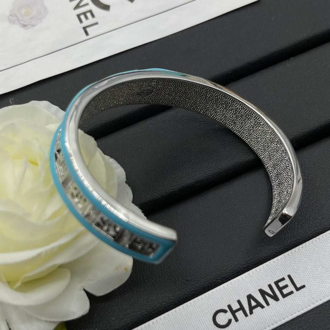 Chanel style bracelets - product photo 6