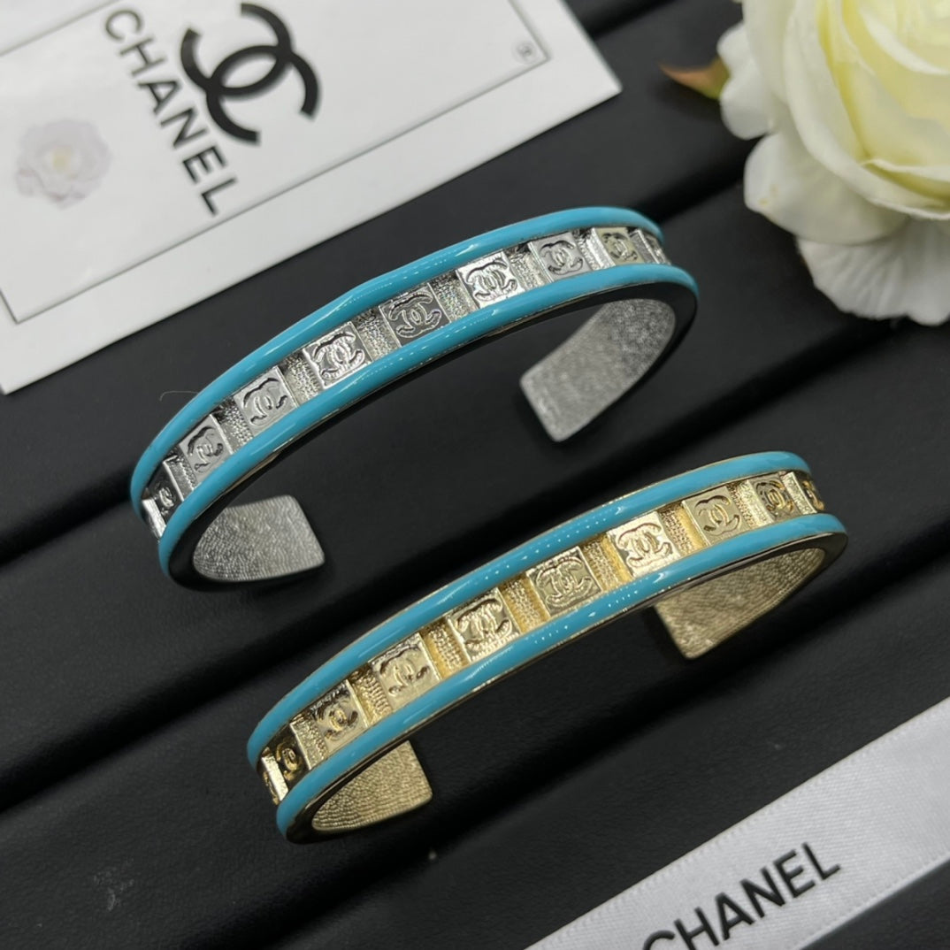 Chanel style bracelets - product photo 7