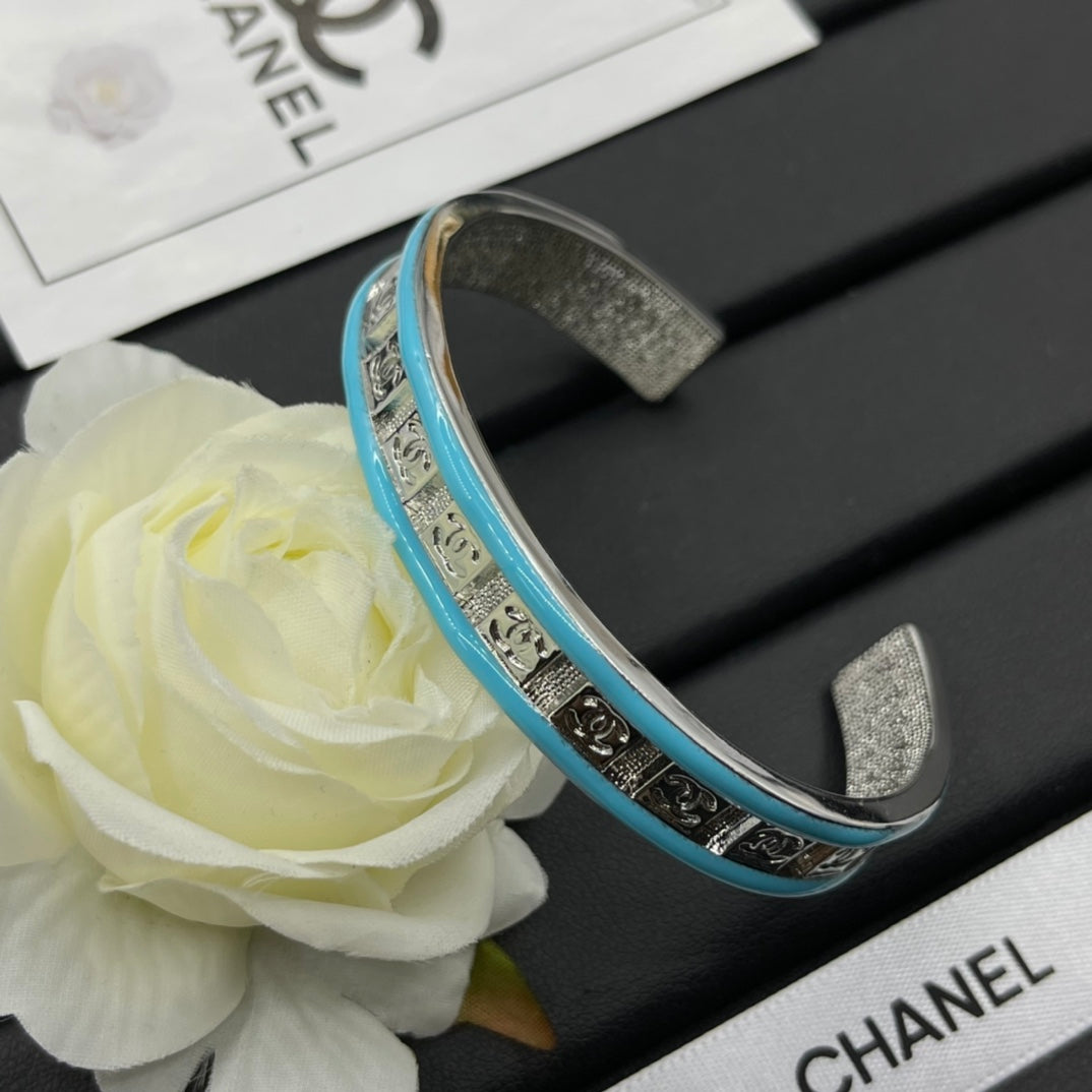 Chanel style bracelets - product photo 4