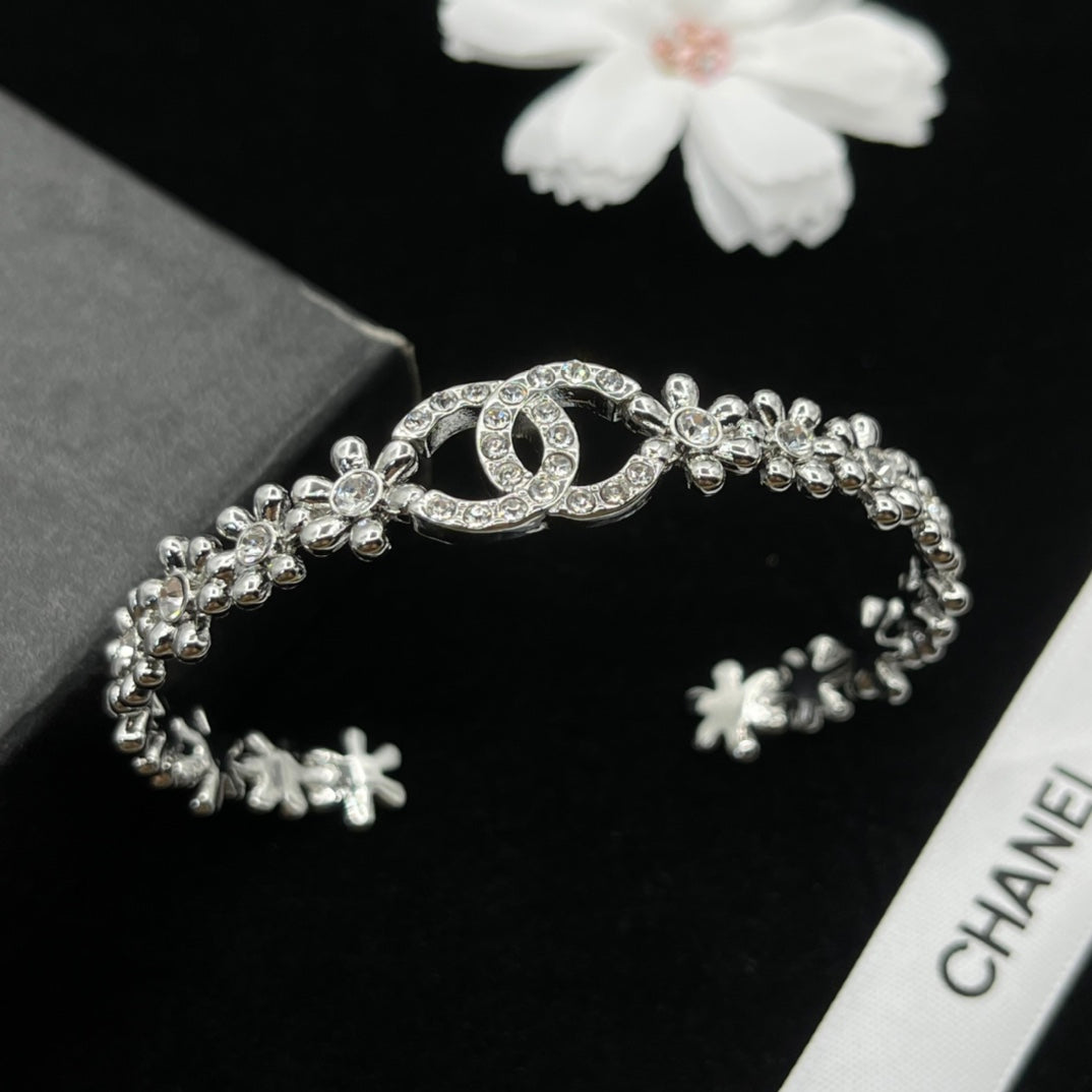 Chanel style bracelets - product photo 3