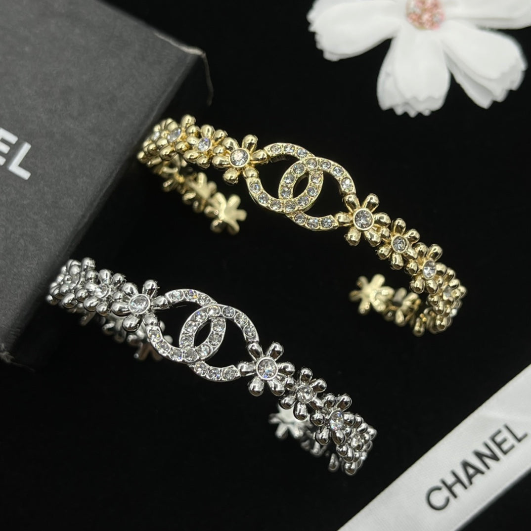 Chanel style bracelets - product photo 7