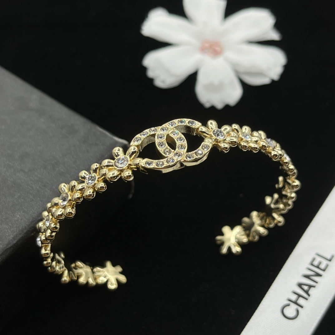 Chanel style bracelets - product photo 3
