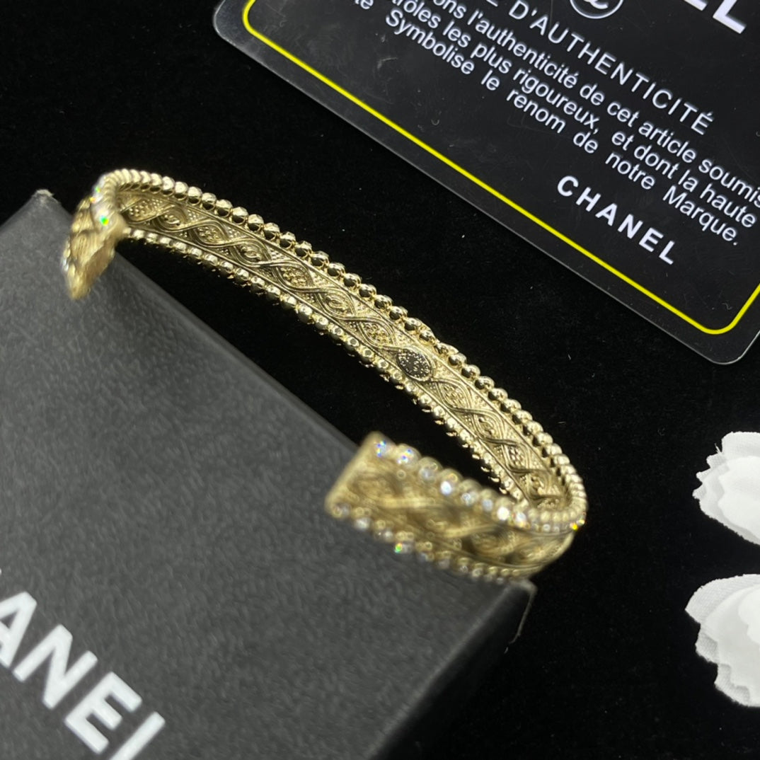 Chanel style bracelets - product photo 6