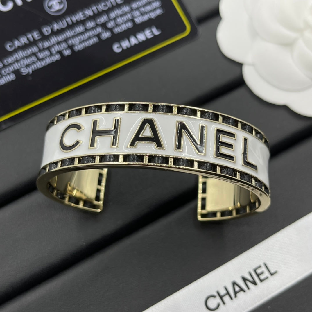 Chanel style bracelets - product photo 3
