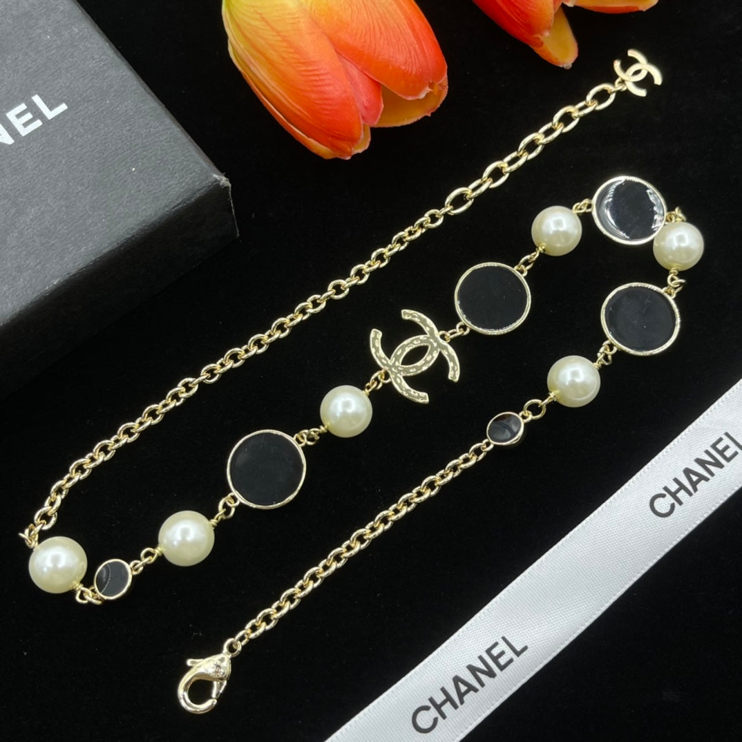 Chanel style necklaces - product photo 5